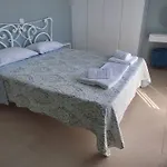 Stella *