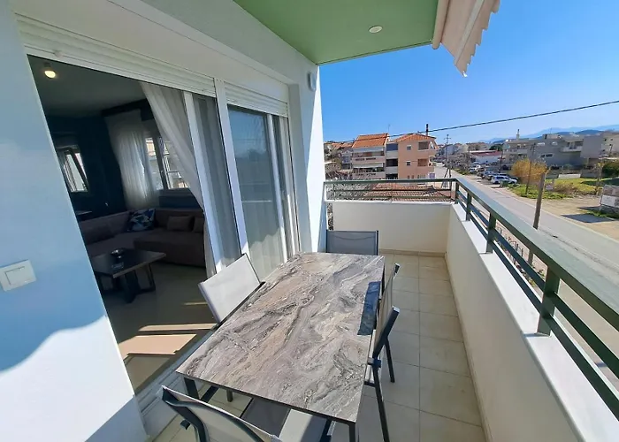 Stella Néa Péramos