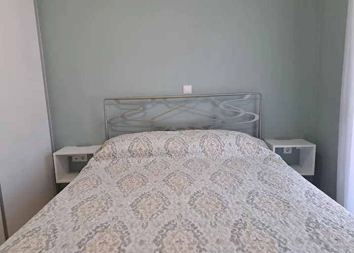 Stella Néa Péramos